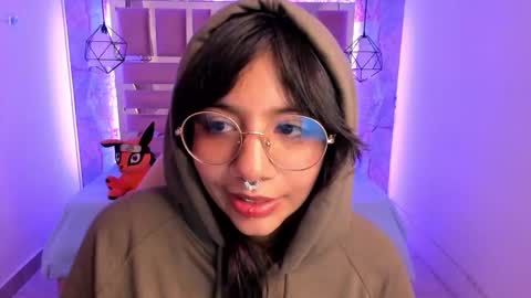 nami_usagi online show from December 11, 2024, 5:37 pm