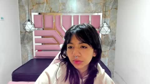 nami_usagi online show from January 15, 2025, 11:10 am