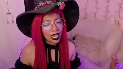 nami_usagi online show from April 23, 2026, 6:10 pm