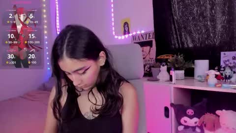 nami_white online show from October 25, 2025, 4:35 pm