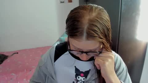 Snapshot of namibecker chatting on January 23, 2025, 5:52 pm Nami online show from January 23, 2025, 5:52 pm