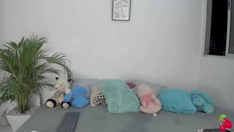 Snapshot of namibergman_ chatting on December 6, 2024, 1:51 am N A M I - OF namibergmant online show from December 6, 2024, 1:51 am