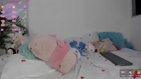 Snapshot of namibergman_ chatting on December 19, 2024, 3:29 am N A M I - OF namibergmant online show from December 19, 2024, 3:29 am