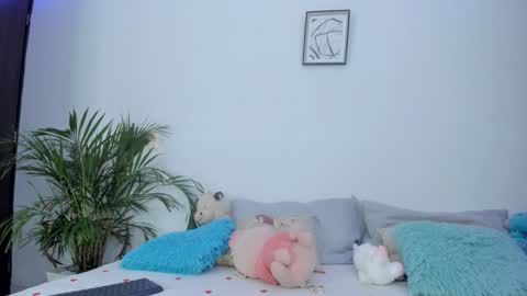 Snapshot of namibergman_ chatting on January 16, 2025, 1:58 am N A M I - OF namibergmant online show from January 16, 2025, 1:58 am