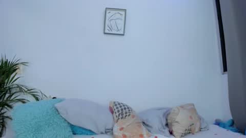 Snapshot of namibergman_ chatting on January 18, 2025, 1:08 am N A M I - OF namibergmant online show from January 18, 2025, 1:08 am