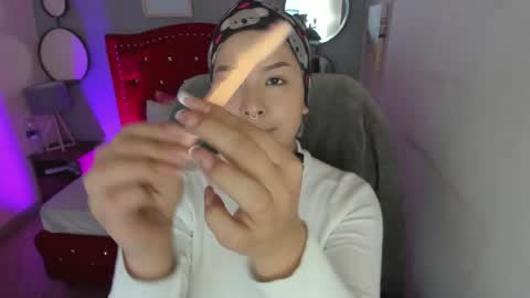 namiko_park online show from February 10, 2025, 4:36 pm