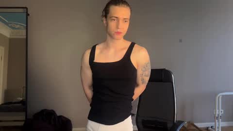 Georges online show from June 3, 2026, 6:35 pm