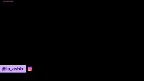 NamiThompson online show from July 26, 2026, 1:03 am