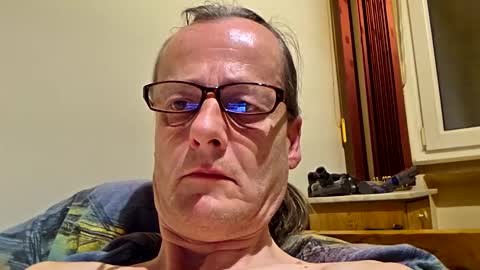 namorreyeb online show from April 7, 2026, 6:25 am