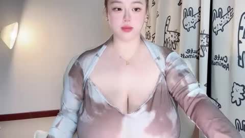 nanabigbobo online show from October 23, 2025, 3:33 pm