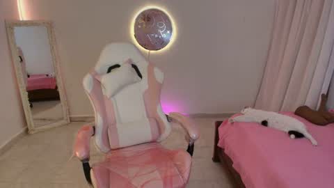 samantha online show from June 11, 2026, 8:29 pm