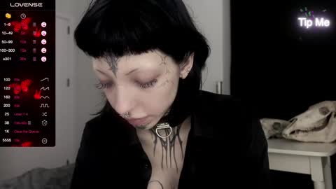 Nana online show from January 3, 2025, 6:24 pm