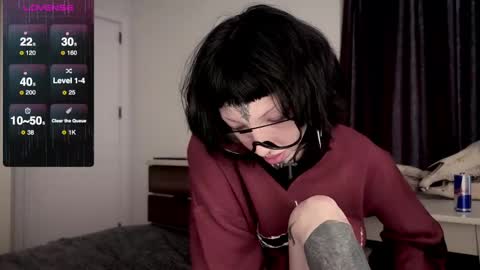 Nana online show from March 10, 2025, 8:15 am