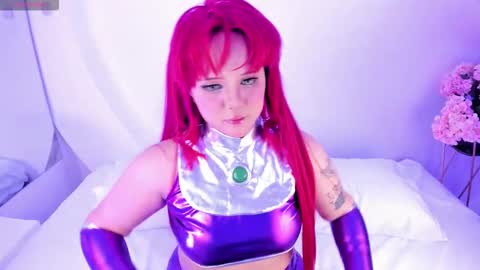 NanaOsaky online show from November 26, 2025, 11:55 am