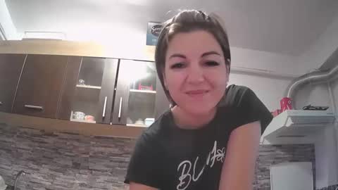 Nancy online show from November 11, 2025, 6:35 am