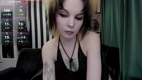 Nancy online show from October 1, 2025, 11:33 pm