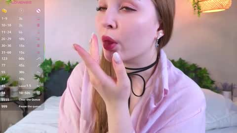 Luna online show from November 22, 2025, 5:28 am