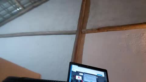 nando152251731 online show from April 1, 2026, 8:04 am