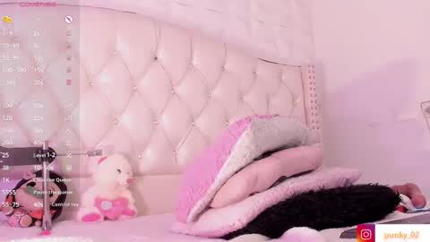 Snapshot of nanit_l chatting on February 19, 2025, 11:57 pm anna online show from February 19, 2025, 11:57 pm