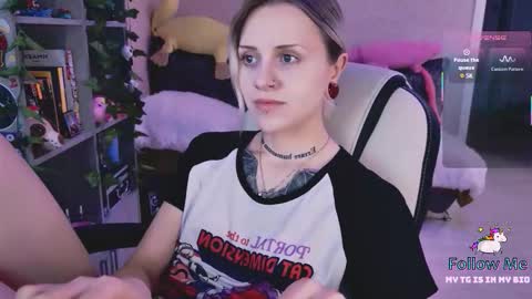 Monday-Friday 12-4 AM and 6-9 AM New York time online show from March 21, 2026, 8:23 pm