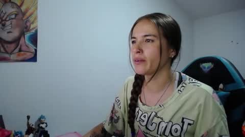 nanna yoshi online show from February 19, 2025, 3:06 am