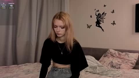 Snapshot of nannetteterrill chatting on March 18, 2026, 6:05 am nannetteterrill online show from March 18, 2026, 6:05 am