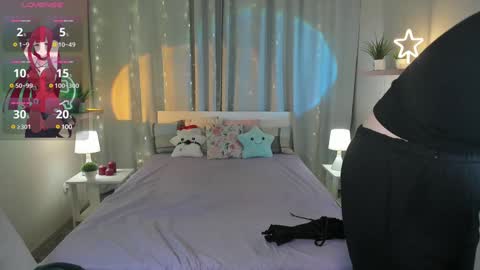 NansyCharm online show from December 25, 2024, 4:44 am