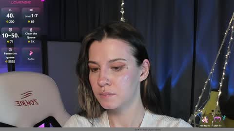 NansyCharm online show from December 30, 2024, 7:48 am