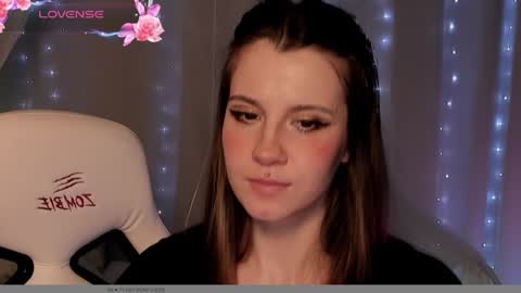 NansyCharm online show from February 6, 2025, 7:24 am