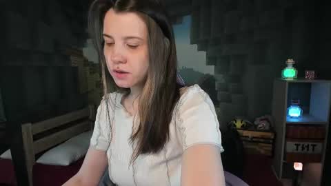 NansyCharm online show from February 17, 2025, 3:36 am