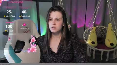 NansyCharm online show from February 24, 2025, 9:43 am