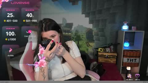 NansyCharm online show from February 26, 2025, 8:15 am