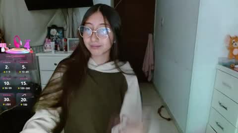 nanylux online show from February 3, 2026, 4:10 am