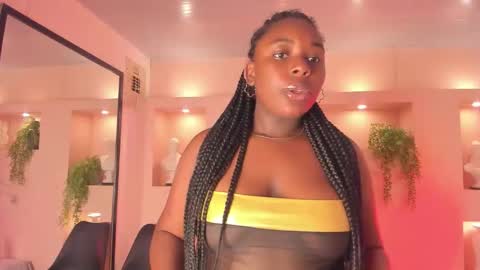 Snapshot of nanymoreno chatting on September 19, 2025, 12:39 pm nanymoreno online show from September 19, 2025, 12:39 pm