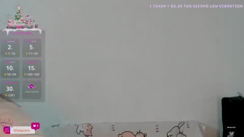 Snapshot of naoko_uwu chatting on December 10, 2024, 12:50 am Naoko online show from December 10, 2024, 12:50 am