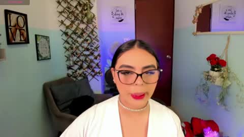 naomi_aniston online show from June 6, 2026, 2:00 pm