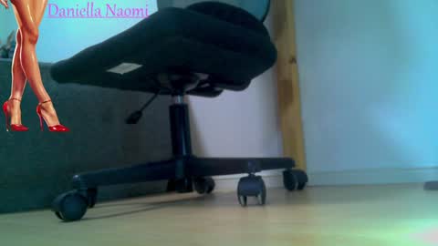Snapshot of naomi_sexy2021 chatting on December 6, 2024, 9:32 am Daniella Naomi online show from December 6, 2024, 9:32 am