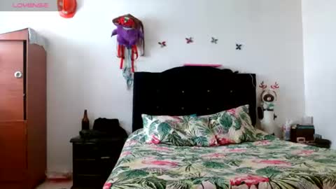 Naomi online show from June 18, 2026, 7:07 pm