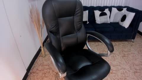 Naomi Campbell online show from December 27, 2024, 4:10 pm