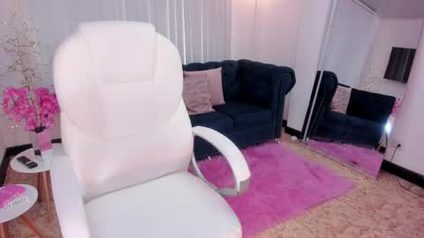 Naomi Campbell online show from March 5, 2025, 3:07 pm