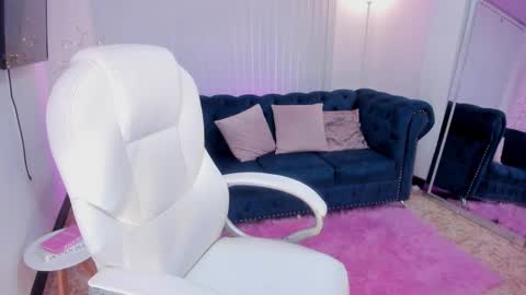 Naomi Campbell online show from March 6, 2025, 3:13 pm