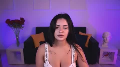 naomiwilsons online show from November 12, 2025, 8:37 am