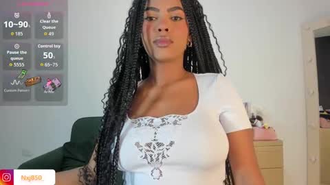 Naomi     online show from October 2, 2025, 3:02 am