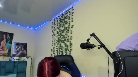 Snapshot of naomy777_ chatting on February 15, 2025, 11:36 pm naomy online show from February 15, 2025, 11:36 pm