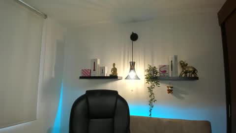 naomy online show from May 31, 2026, 8:32 pm