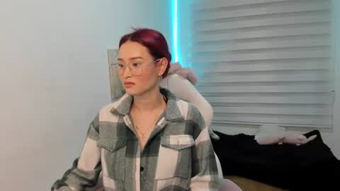 Snapshot of naomy_hot04 chatting on July 5, 2026, 3:23 am naomy online show from July 5, 2026, 3:23 am