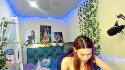 Snapshot of naomy_hot666 chatting on December 20, 2024, 2:08 am naomy online show from December 20, 2024, 2:08 am