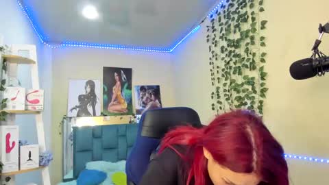 Snapshot of naomy_hot666 chatting on February 24, 2025, 1:35 am naomy online show from February 24, 2025, 1:35 am