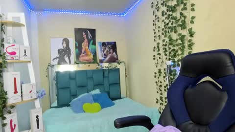 Snapshot of naomy_hot666 chatting on February 27, 2025, 8:09 pm naomy online show from February 27, 2025, 8:09 pm