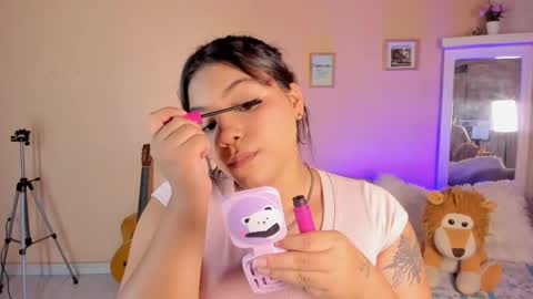 NAOMY online show from June 1, 2026, 8:21 pm